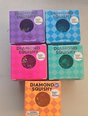 Jadore Diamond Squishy - Choose 1 Color